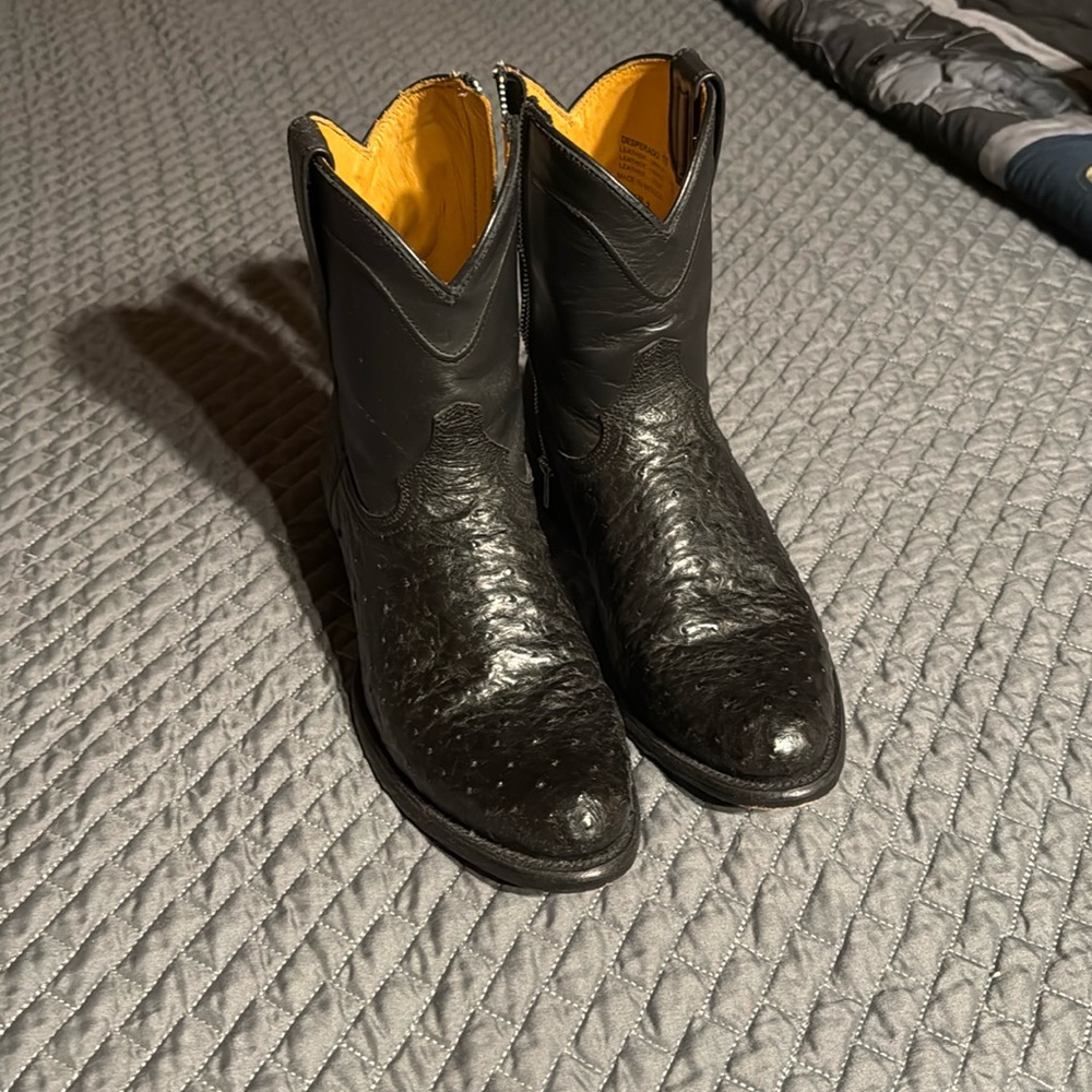 Mens Freebird black ostrich cowboy boots